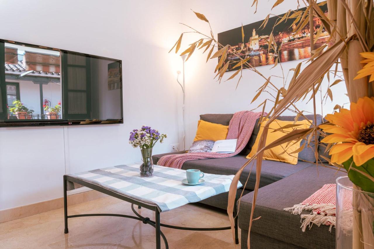 Apartamento Con Encanto En Patio Sevillano Exterior foto