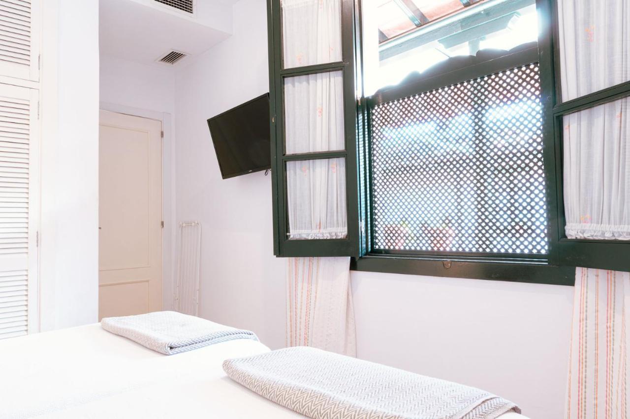 Apartamento Con Encanto En Patio Sevillano Exterior foto