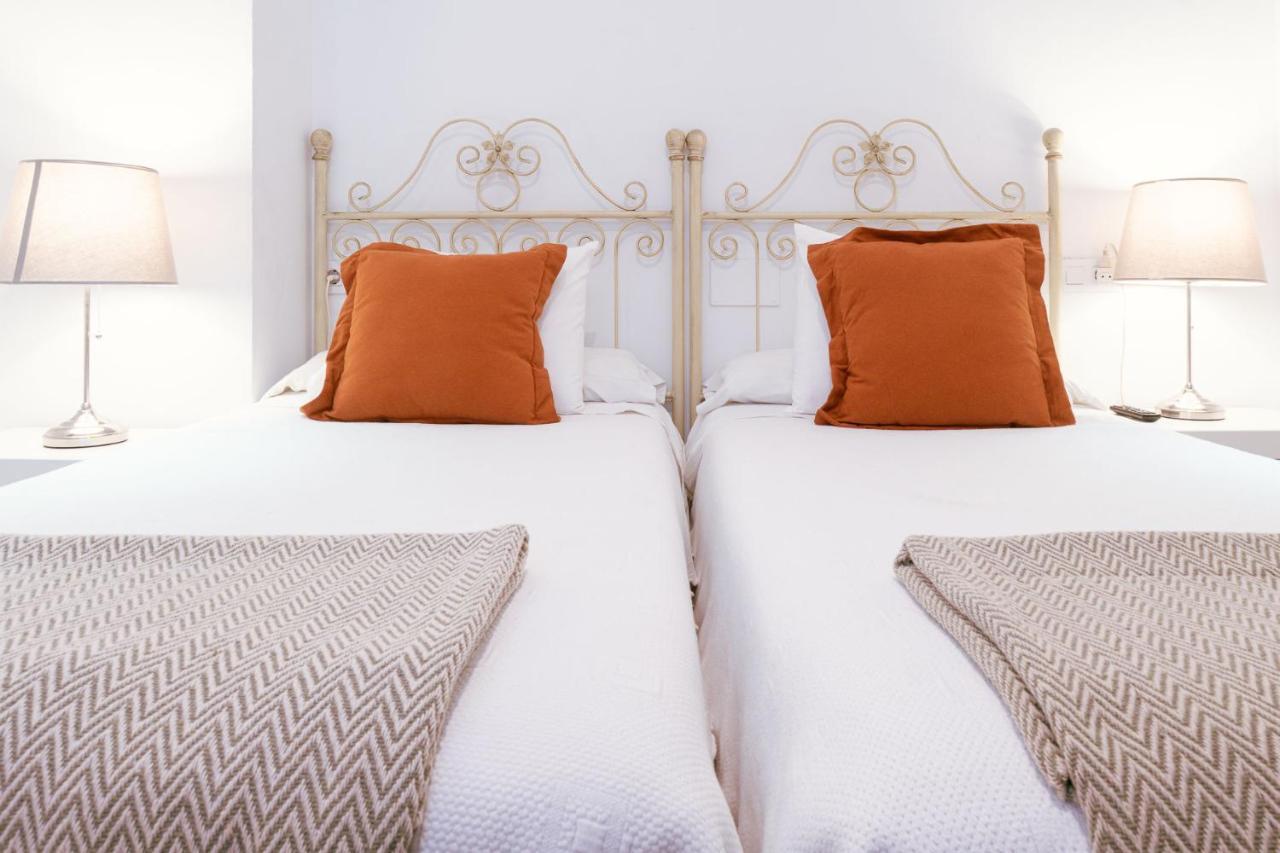 Apartamento Con Encanto En Patio Sevillano Exterior foto